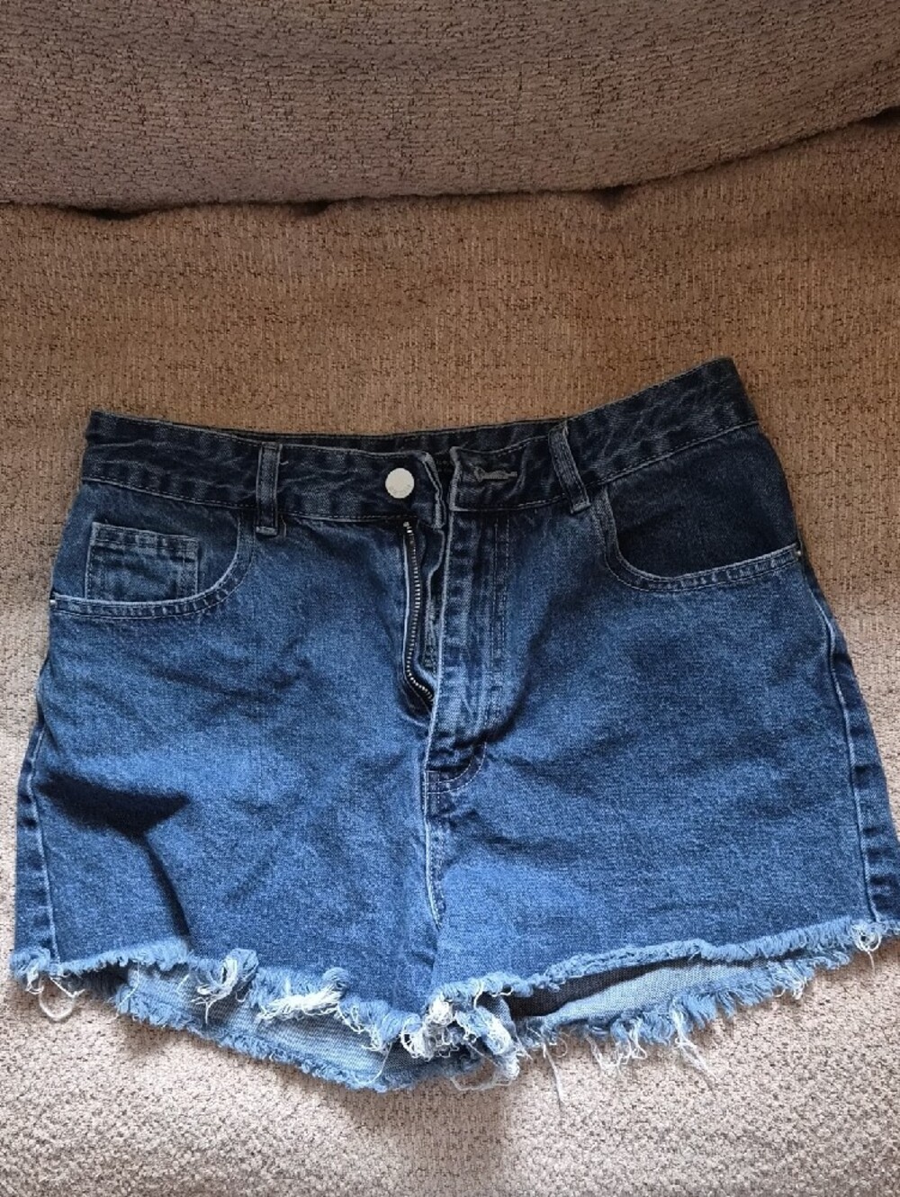 SHEIN High Waist Denim Shorts, Size L (32) - Picture 4 of 11
